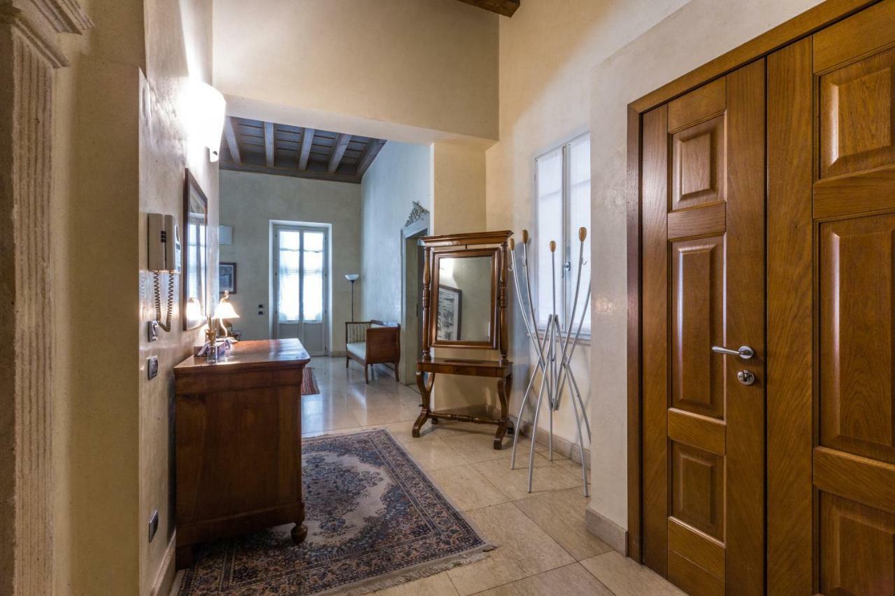 Palazzo Cavalli Pasquini Apartment *